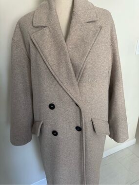 Zara Neutral Taupe oversized coat. Size Xs